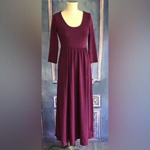 Journey Five Aubergine 3/4 Sleeve Maxi‎ Dress SMALL